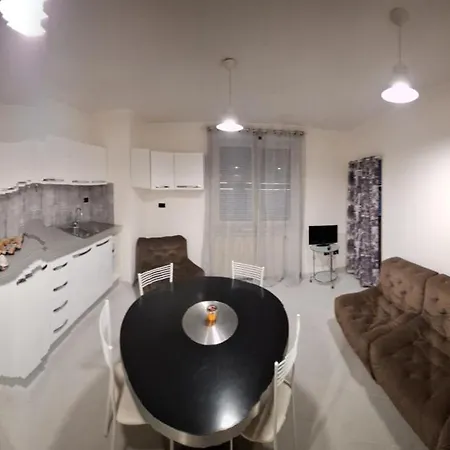 Celine's House شقة أوستِيا أنتيكا